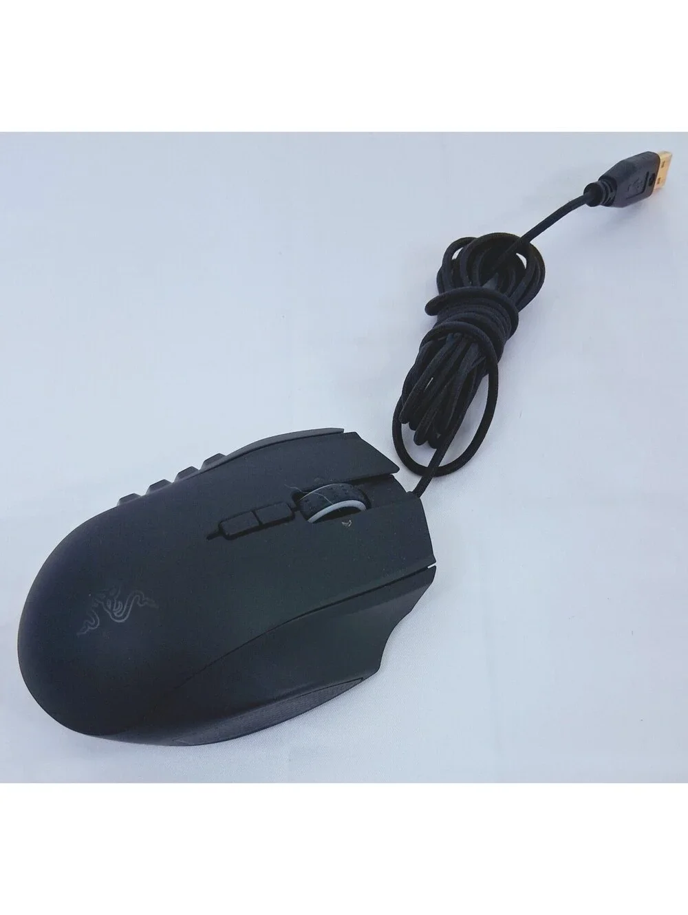 RAZER Gaming Mouse NAGA 2014 Model RZ01-0104 Working TESTED
